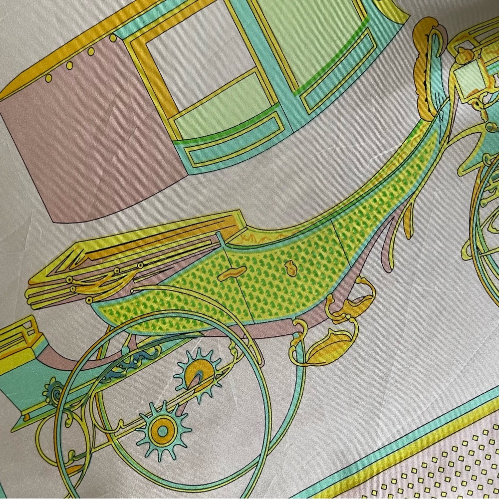 Hermès Les Voitures A Ransformation Silk Scarf. - Picture 13 of 14